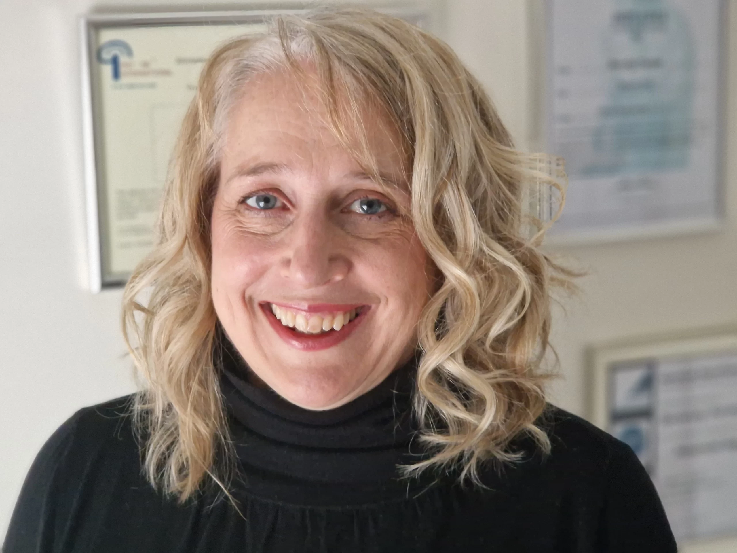 Beverly Parmer Headshot